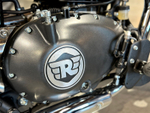 Royal Enfield Super Meteor 650 Astral Black (Base)