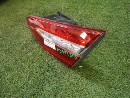 Фонарь правый внутр. Toyota Camry 8 XV70 17-нв LED