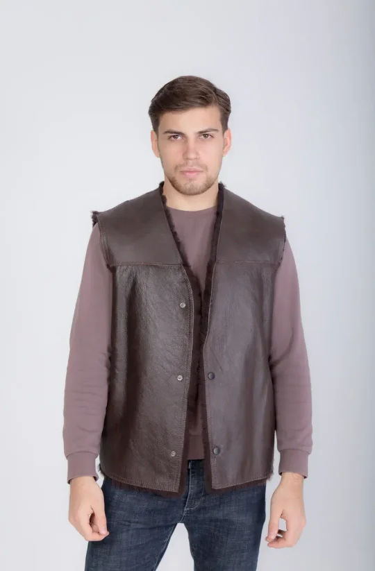 Жилет мужской "Ковбой" из натуральной овчины, коричневый цвет