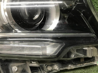 Битая Фара правая Toyota LC Prado 150 (17-нв) LED