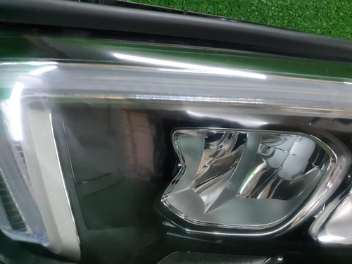 Фара левая Mercedes A W177 (2018-2022) LED (В пленке)