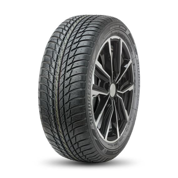 Bridgestone Blizzak LM001 235/50 R19 99H