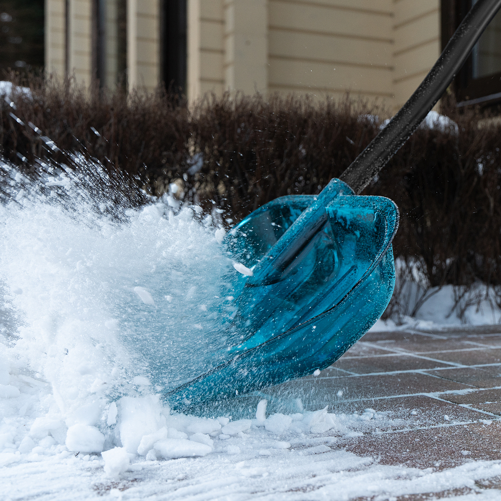 Лопата для уборки снега, поликарбонат, 475х400х1385мм, алюминиевый черенок, ПВХ оплетка, LUXE Palisad