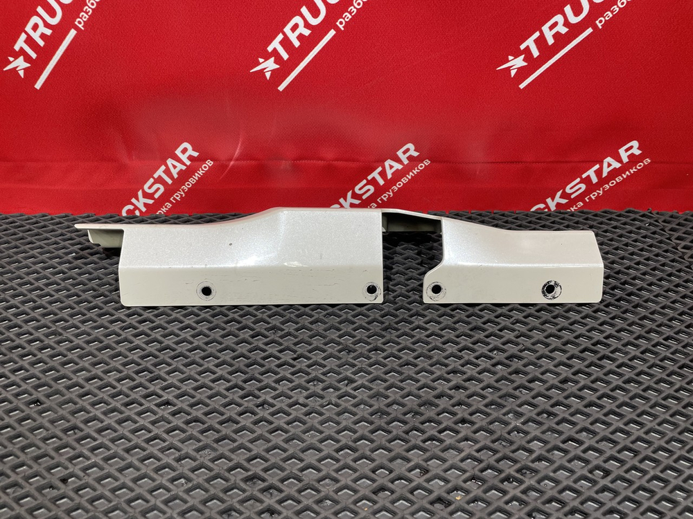 Накладка кабины