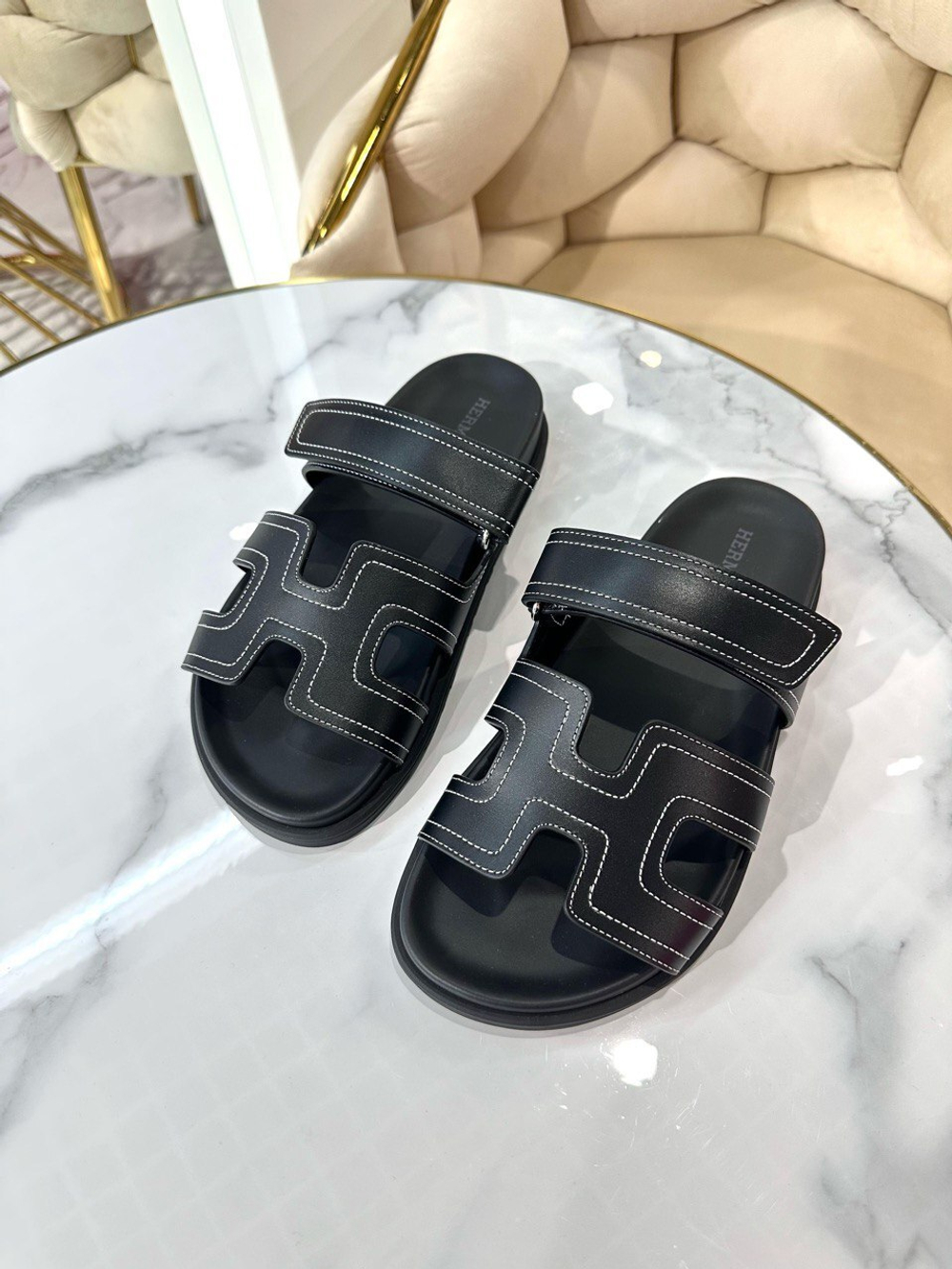 Шлепанцы Hermes