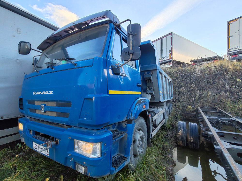 КамАЗ 65115 6x4 Самосвал 65115-606058-48 (Дизельный, 6,7 л, 292 л.с., МТ)