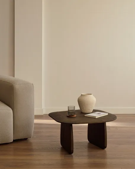 Журнальный столик Pirita из массива дуба в темной отделке, 70x70 см