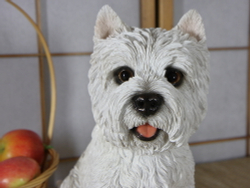 Статуэтка собаки породы  ВестХайлэнд