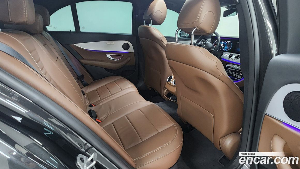 Mercedes-Benz E-Class W213 E250 Avangarde (11.2020)
