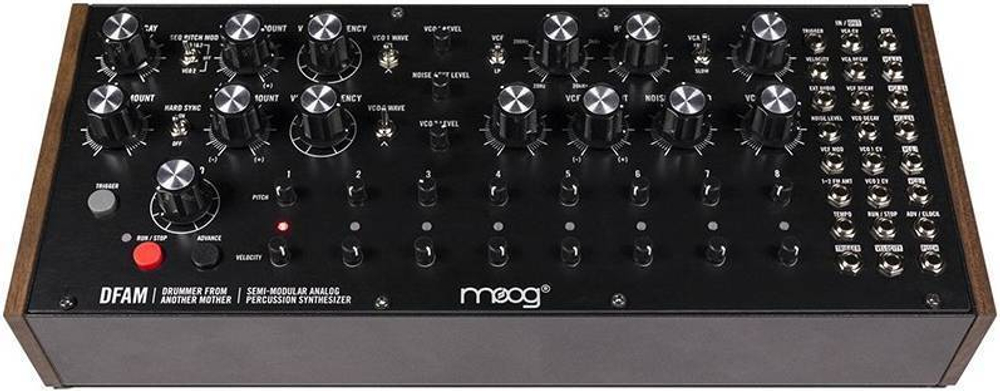 Синтезатор профессиональный Moog DFAM