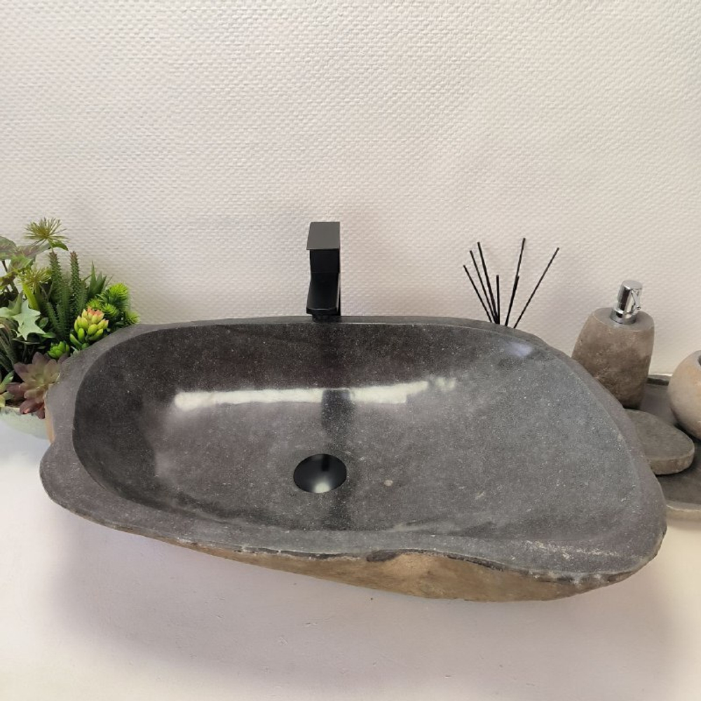 Раковина из речного камня RS-63607 (70*48*16) 0124