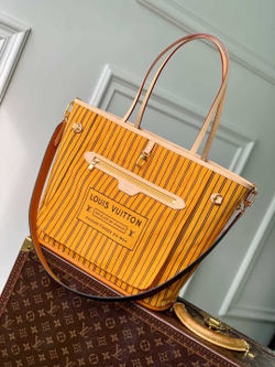 Louis Vuitton Neverfull Inside Out MM