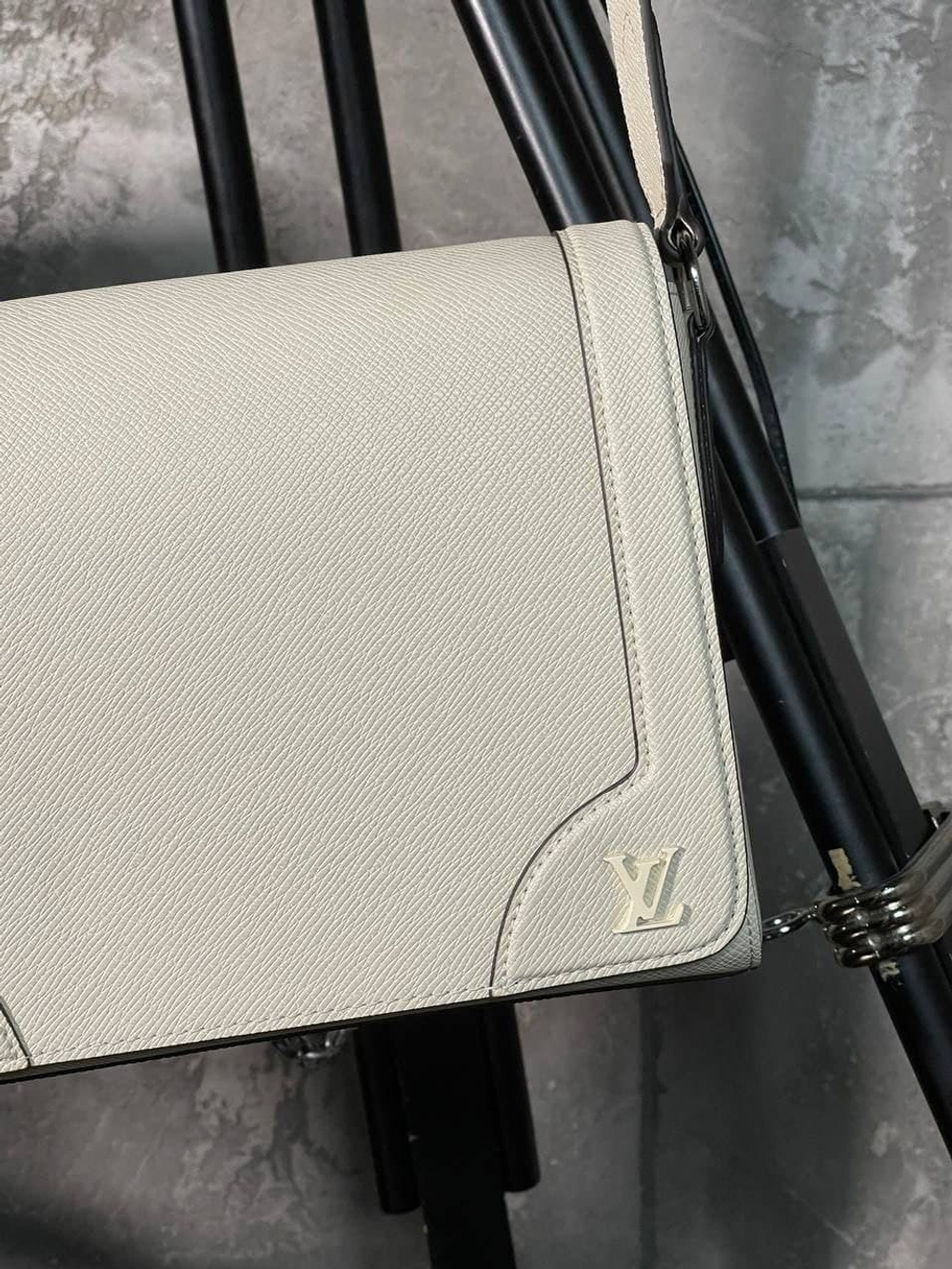 Сумка Louis Vuitton