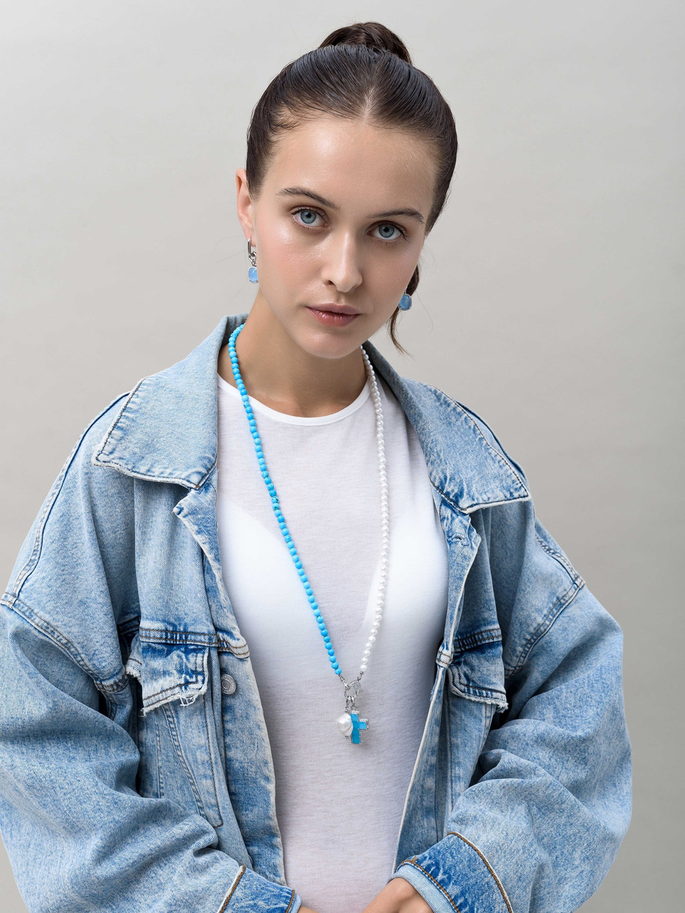 Колье "Blue And White"