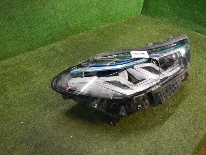 Битая Фара правая BMW 6er G32 (2020-н.в.) Laser