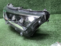 Битая Фара правая Toyota RAV4 5 XA50 (18-нв) LED