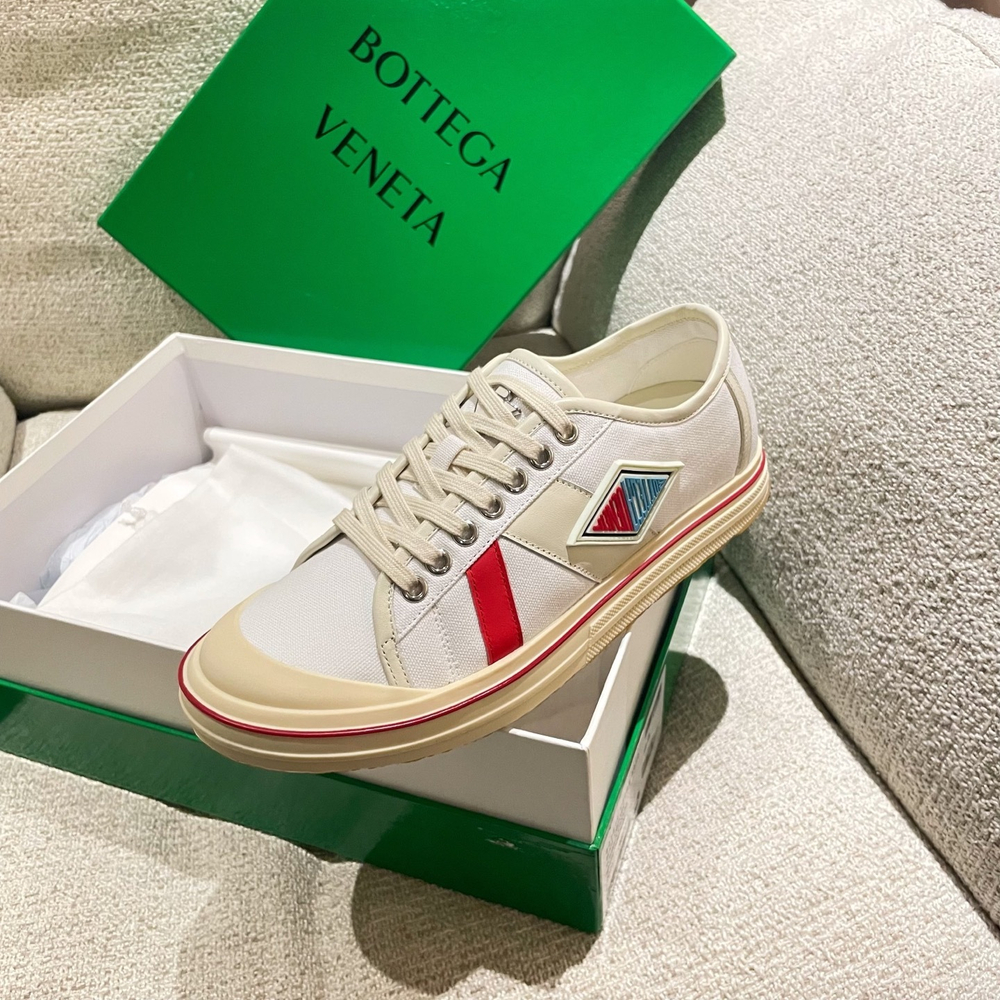 Bottega Veneta Sneaker (5 colors)