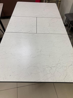 Стол разд пластик Миллер бабочка К-т ног №5 черный Царг.пояс 930 черный Ст-ца мрамор марквина белый