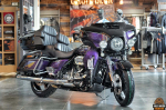 CVO Limited 117 Harley-Davidson 2021 Royal Purple Fade & Royal Black