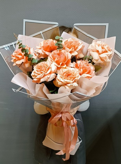 Букет из 9 роз «Эквадор» оранжевых