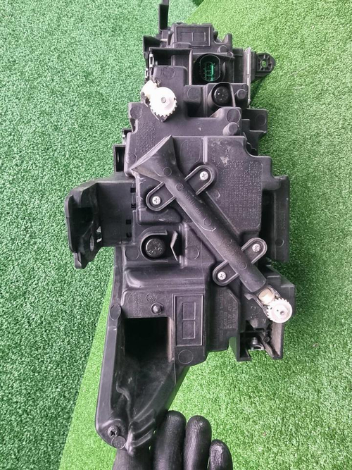 Фара левая Changan CS55PLUS (2021-2024) LED