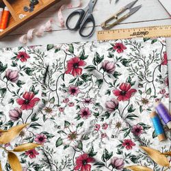 Ткань штапель яркие цветы и листья с контуром на белом фоне