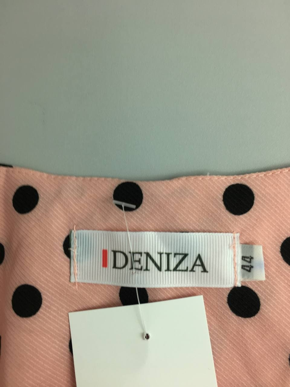 Платье DENIZA 44 размер, новое