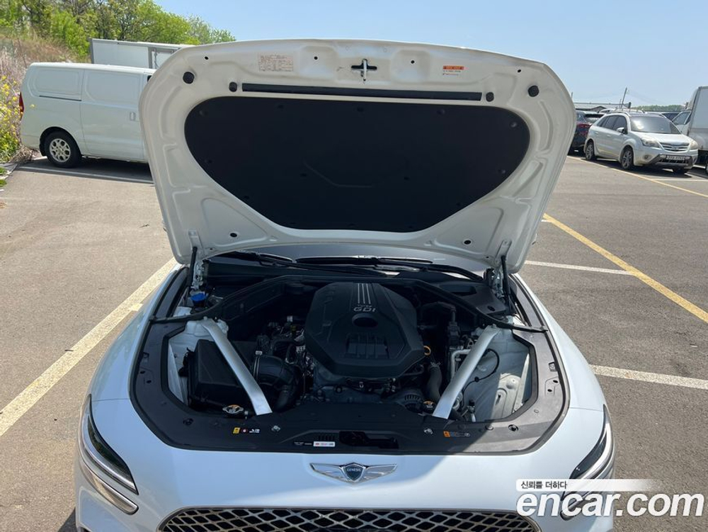 Genesis The New G70 Бензин 2.0T 4WD (04.2023)