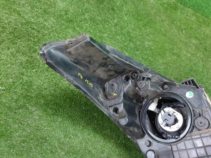 Битая Фара левая Hyundai I30 2 GD (2011-2015) галоген