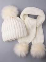 Шапка для девочки зимняя вязаная и шарф
