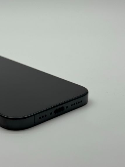 iPhone 16 Pro 256Gb Black Titanium