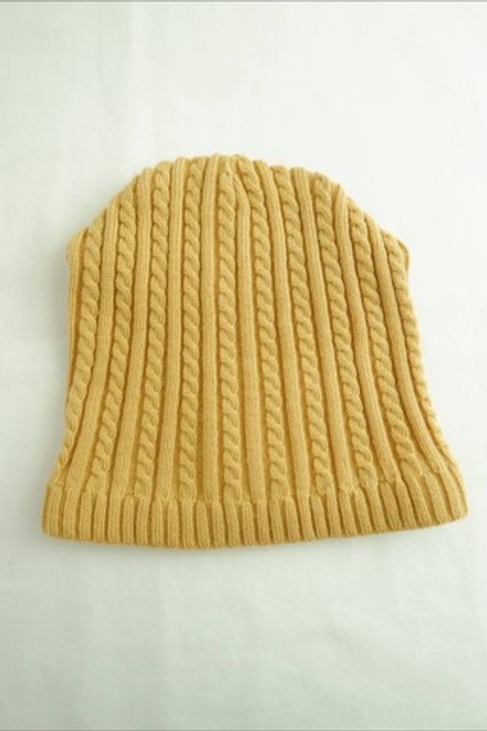 Шапка вязаная на 11-12 лет