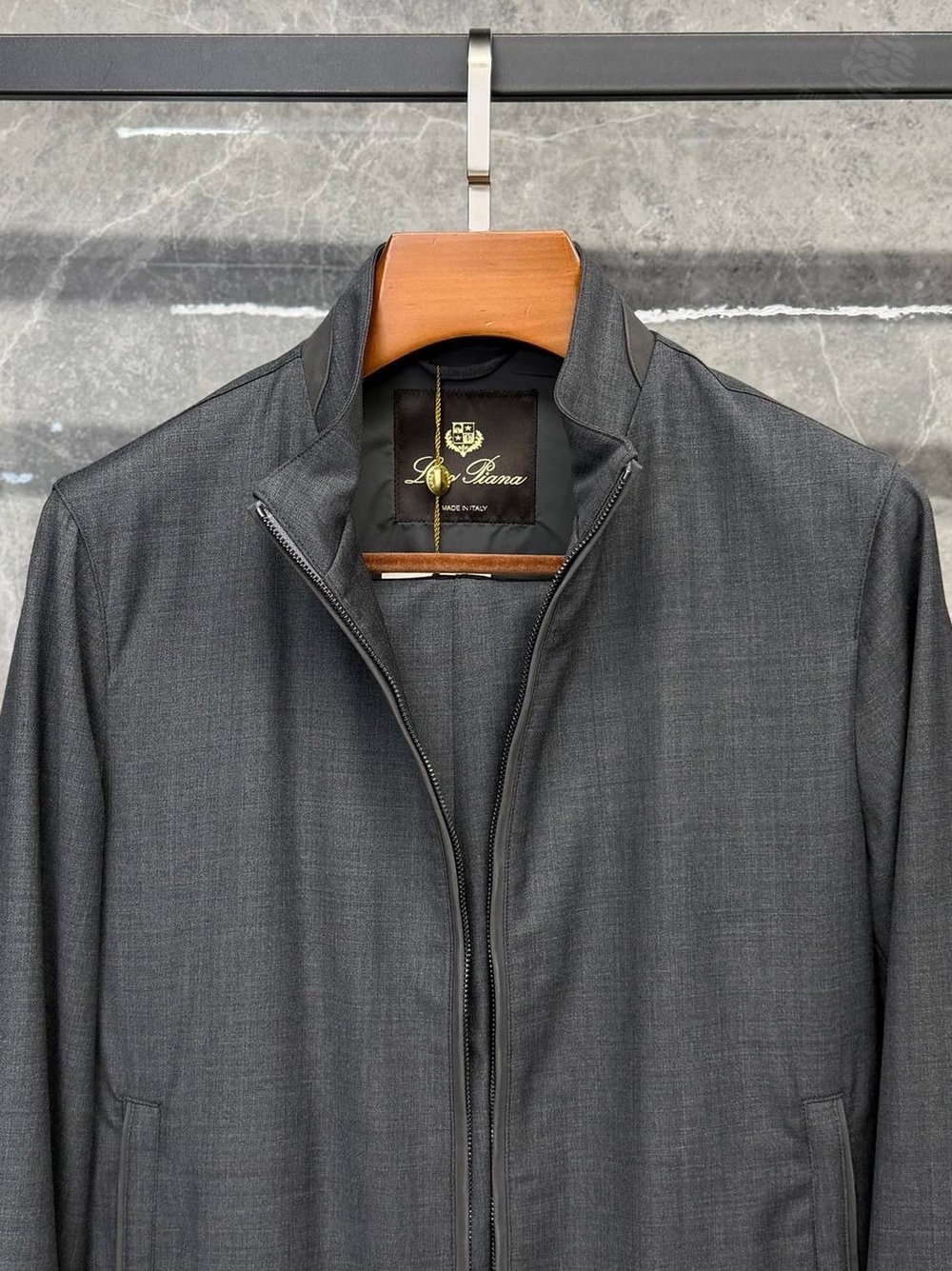 Прогулочный костюм Loro Piana