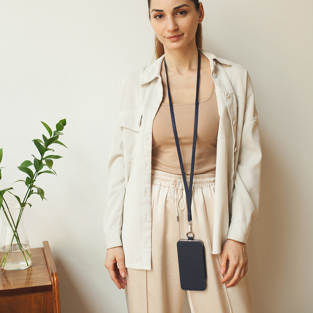 Чехол Marcel для iPhone 12 Pro Max из кожи теленка синего цвета