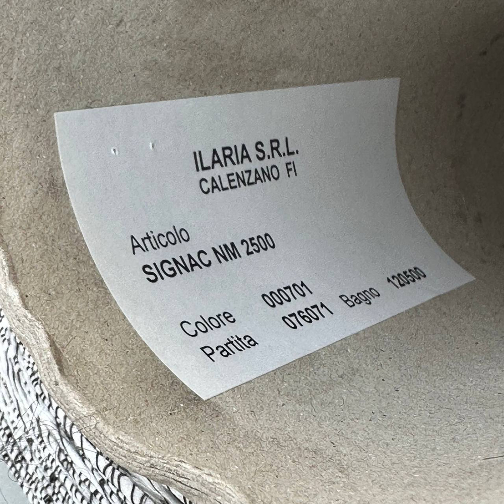 SIGNAC - ILARIA CALENZANO; 95% вискоза, 5% п/а; 250м/100гр; Ленточка; col. 000701, цвет: белый, черный; S506