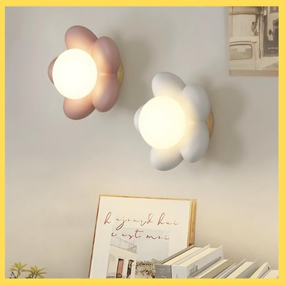 Нежный настенный светильник в виде цветка в двух расцветках 🌸