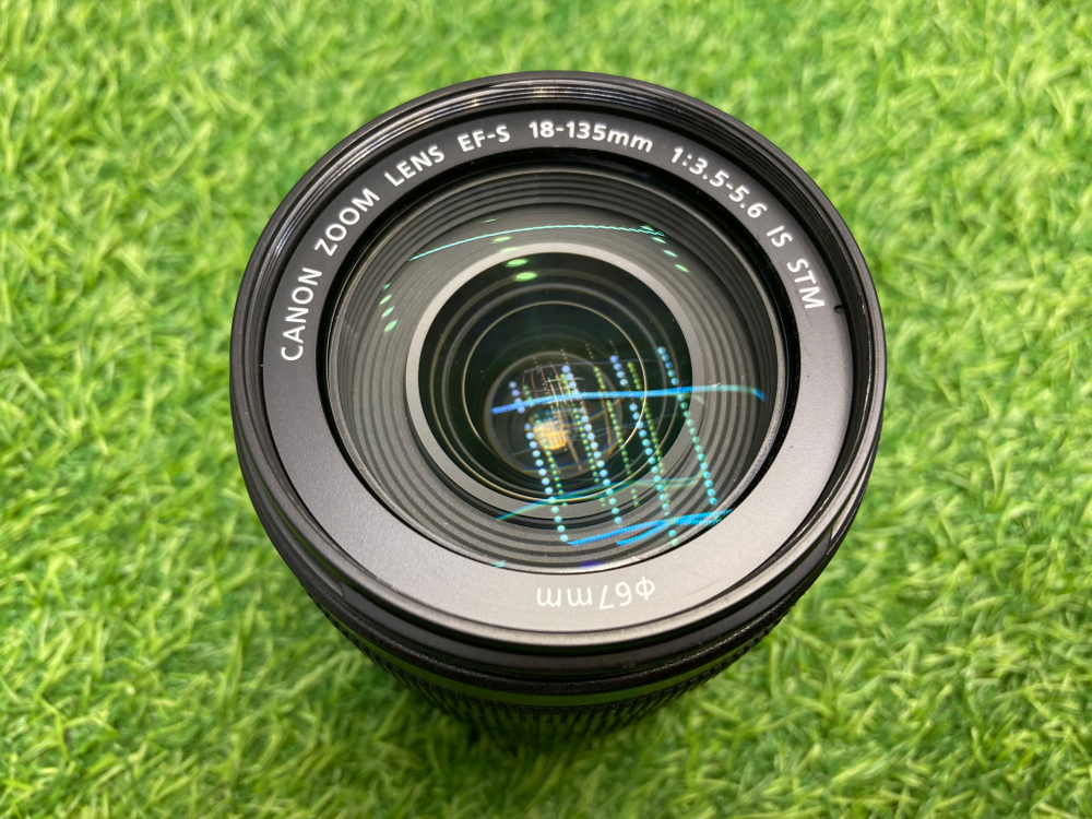 Canon EF-S 18-135mm 3.5-5.6 IS STM