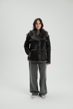 Двусторонняя чёрно-серая шуба-дублёнка