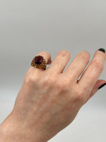 Кольцо с фиолетовым кристаллом