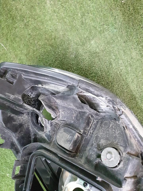 Битая Фара правая Renault Kangoo 2 (2013-2021) галоген