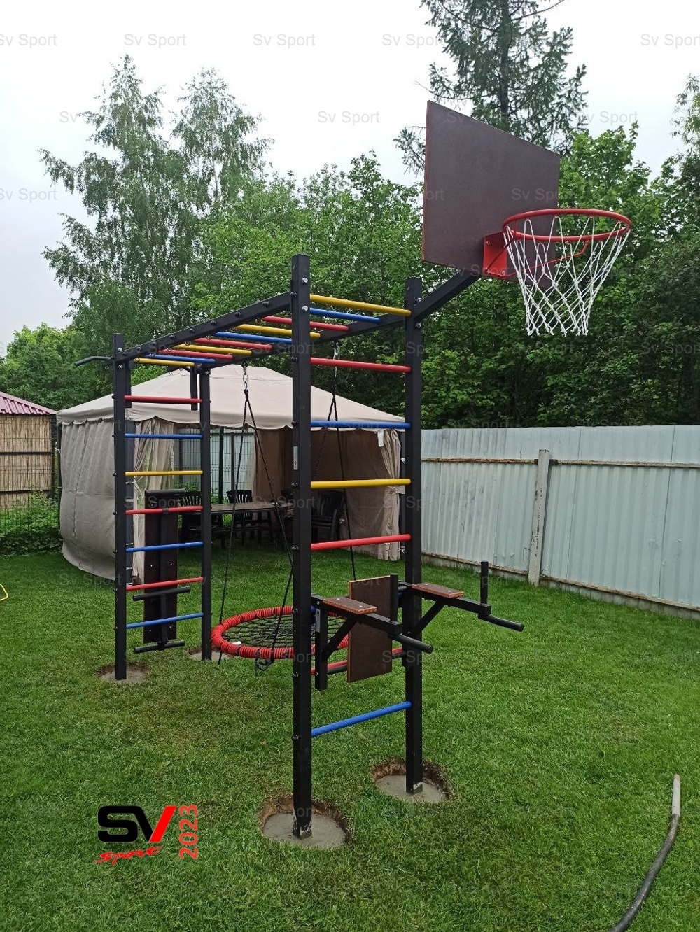 Монтаж уличной шведской стенки Sv Sport Рукоход (4 вертикальных столба)