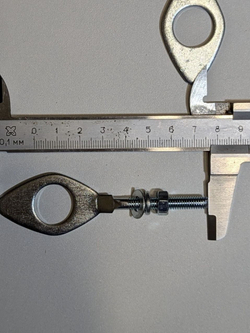 Натяжитель приводной цепи, вкладки под ось заднего колеса мопеда Alpha/Delta