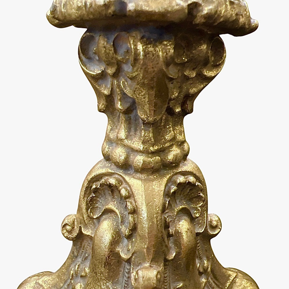 Подсвечник Завитки