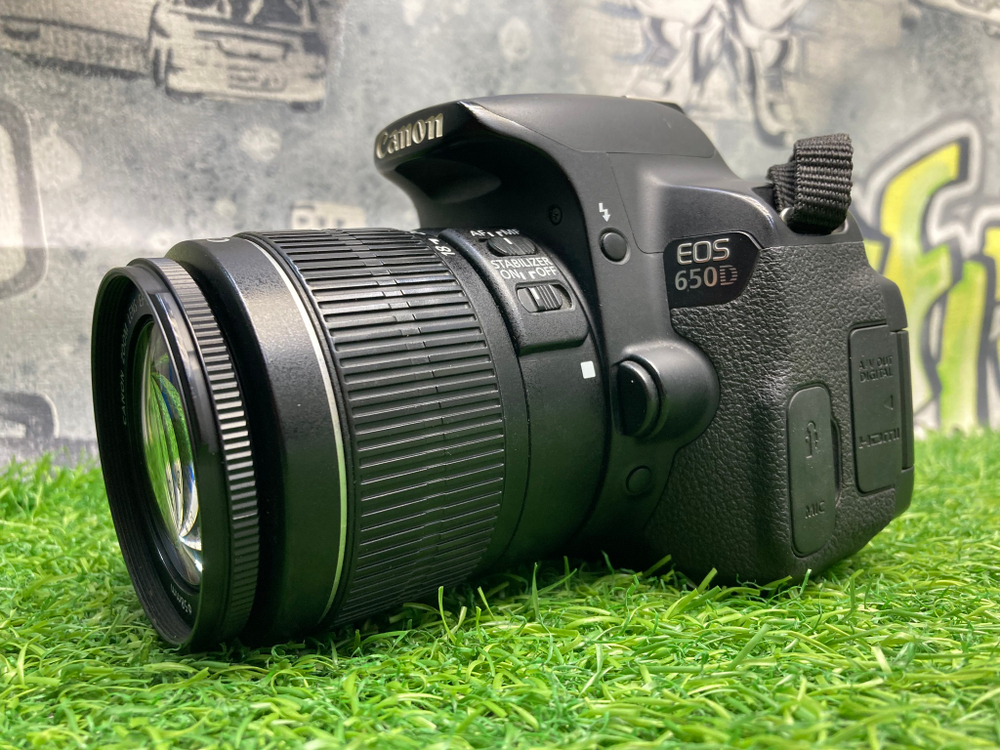 Canon EOS 650D Kit EF-S 18-55mm 36.500 кадров