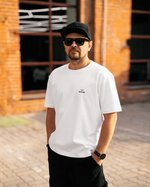 Футболка белая с лого на груди L