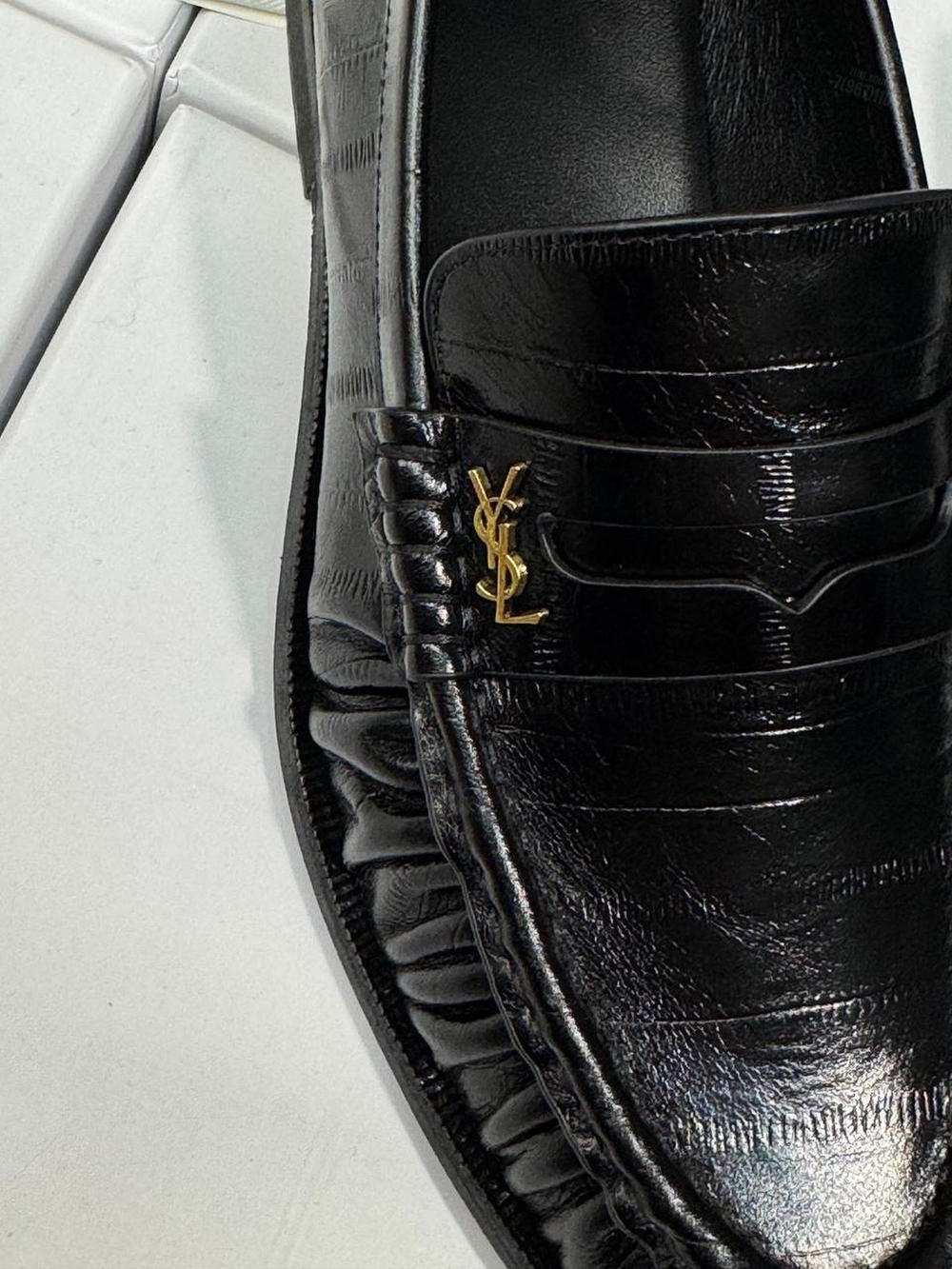 Лоферы Yves Saint Laurent Casandre