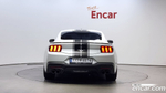 Ford Mustang 7 Generation 2.3 에코부스트 Premium Coupe (03.2024)
