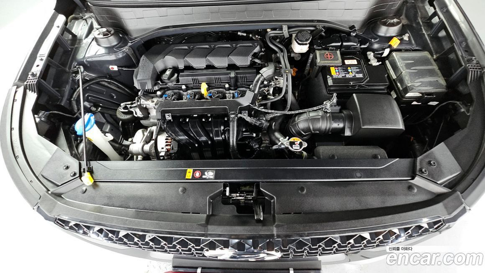 Hyundai Venue 1.6 Fluxe (12.2021)