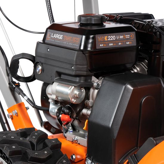 Бензиновый снегоуборщик Daewoo DAST 8565