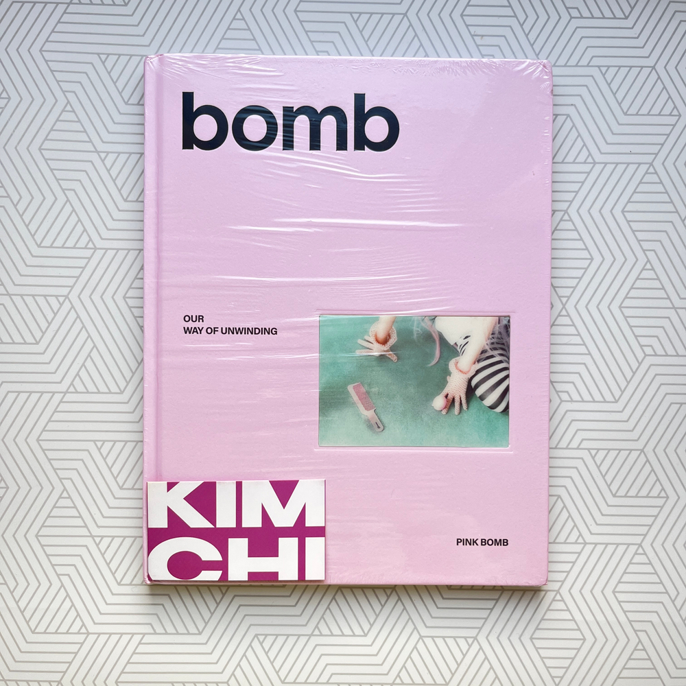 Альбом ILLIT - bomb (Pink Bomb ver.)